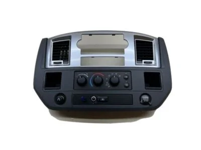 moparpartsgiant2-3939165