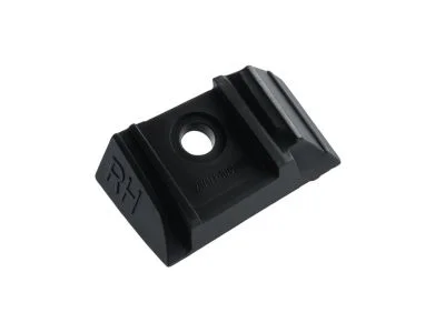 moparpartsgiant7-4184363